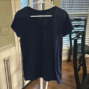 Gap Navy Medium Favorite T